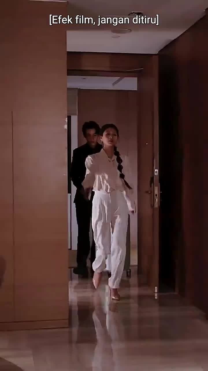 Wanita Cantik - Episode 82