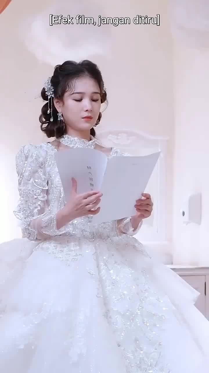 Wanita Cantik - Episode 74