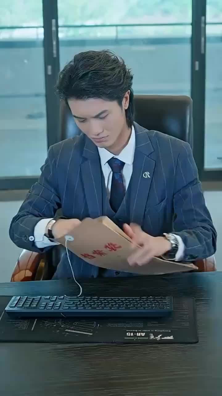 [Dubbed] The CEO's Toilet Serenade - Episode 25