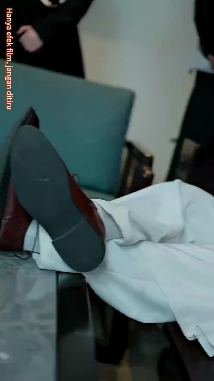 Cinta yang Terkoyak - Episode 41
