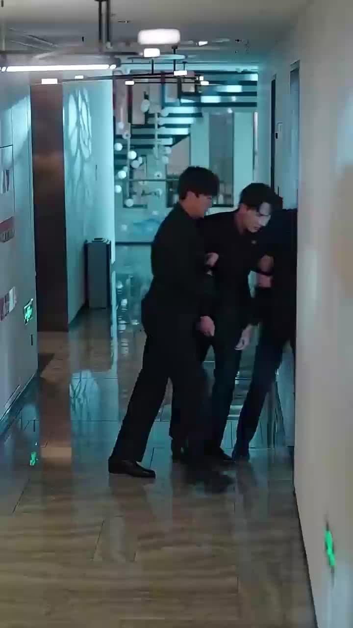 Cinta Tersembunyi - Episode 52