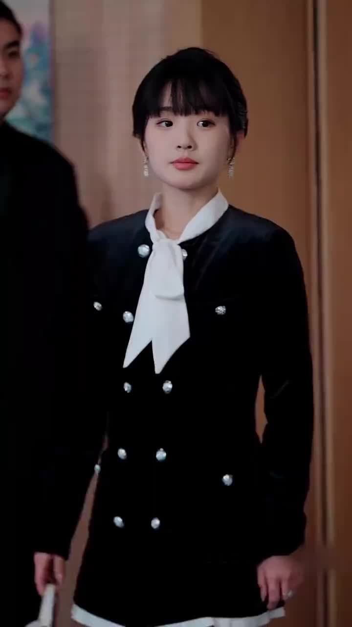 Asmara yang Membara - Episode 30