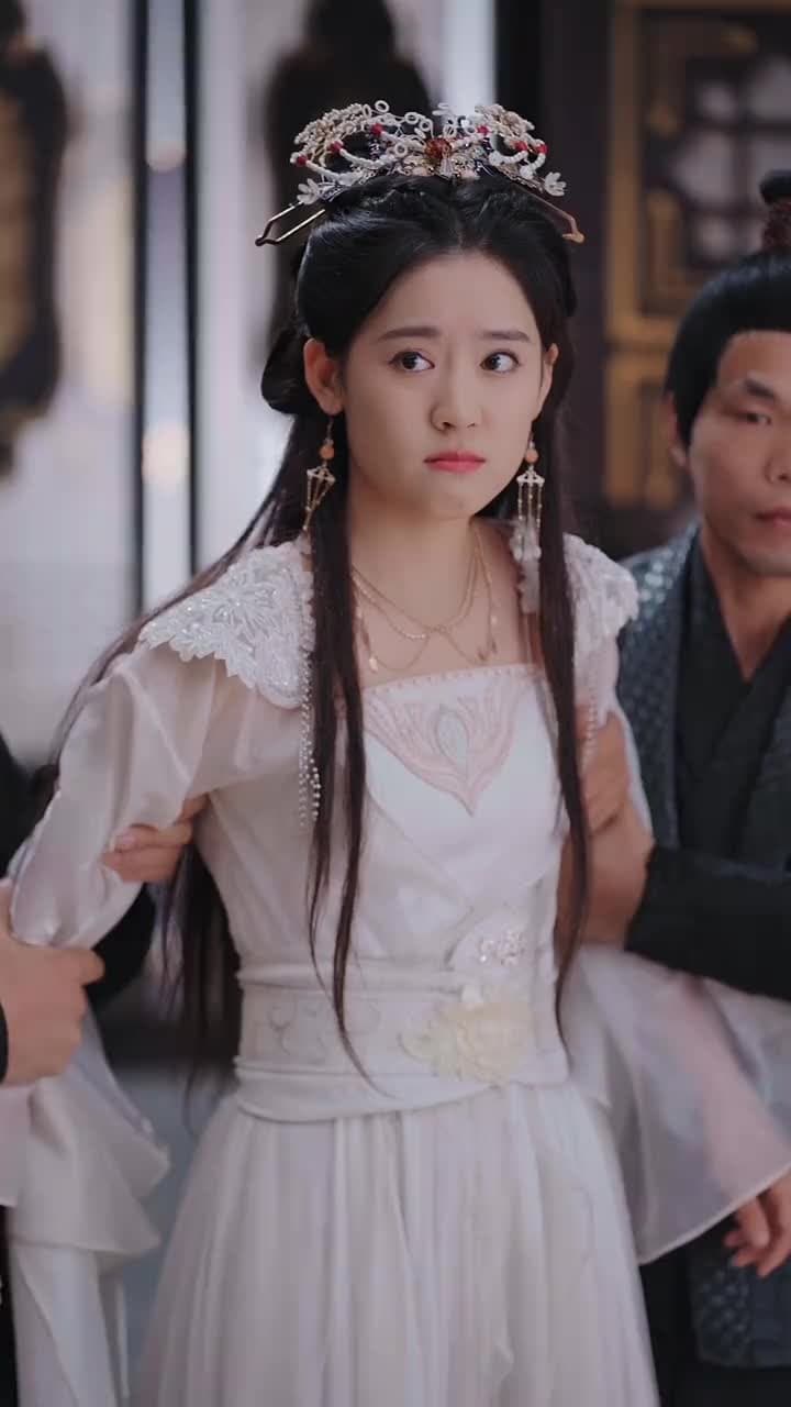 [Dubbed] Please divorce, Your Highness - Episode 9