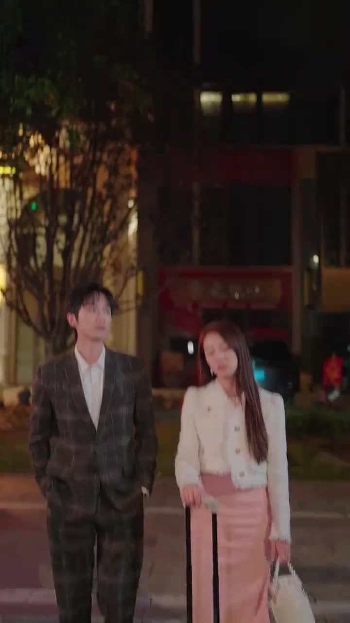 Love by the Contract - Episode 10