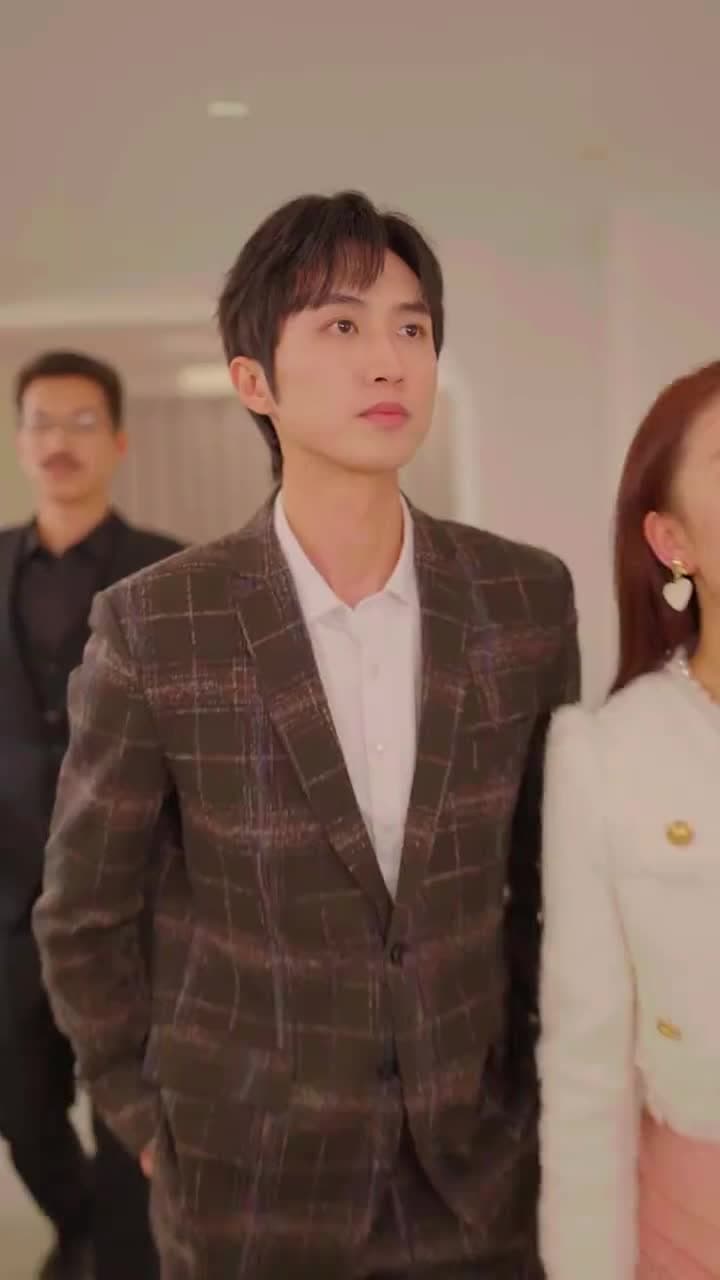Love by the Contract - Episode 11