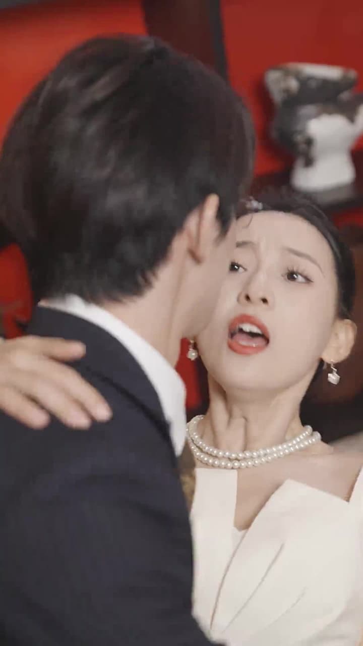 Never Leave Me, My Queen - Episode 17