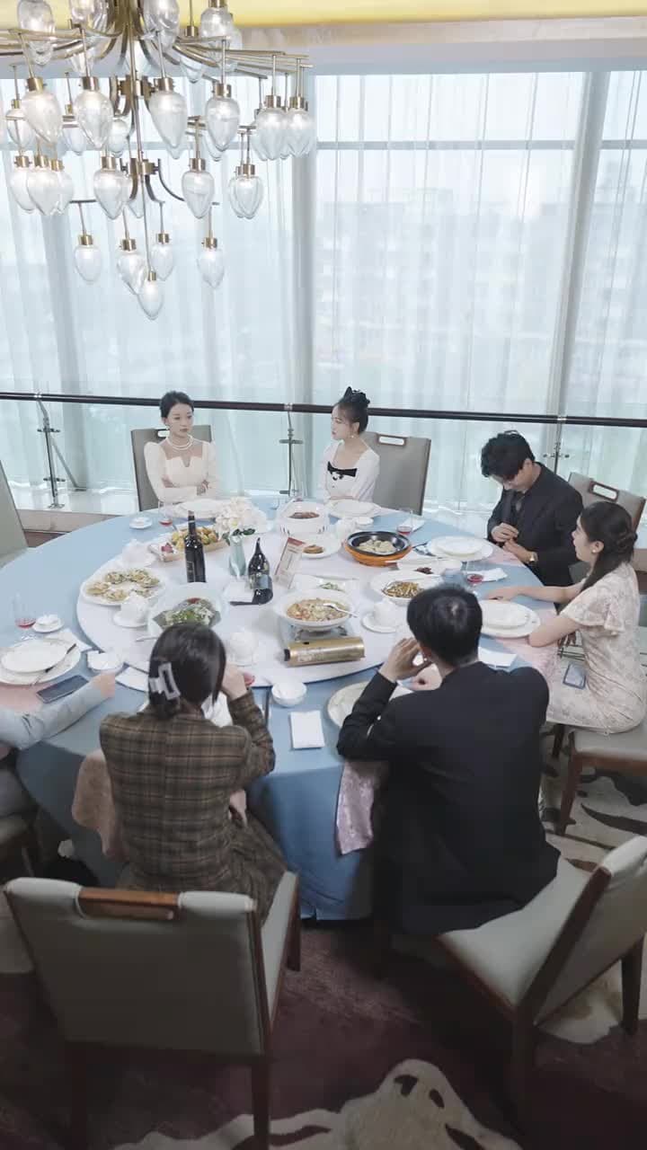 Never Leave Me, My Queen - Episode 10