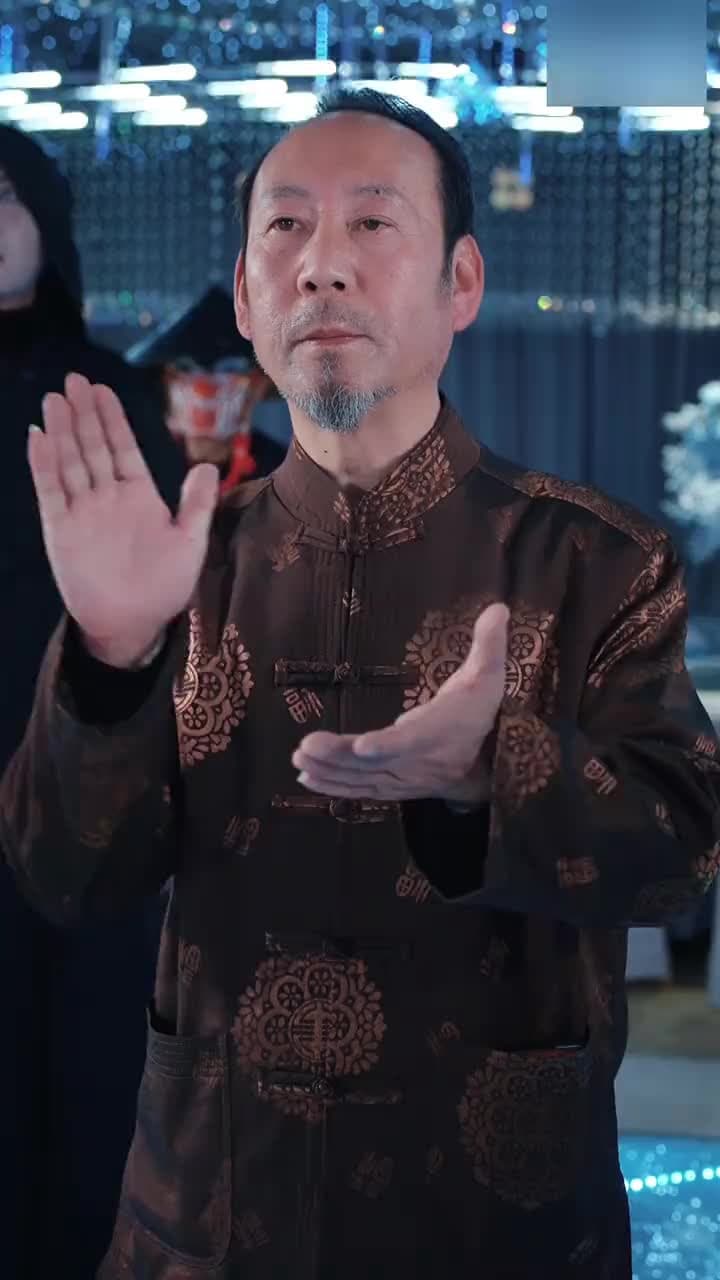 Maha Agung - Episode 99