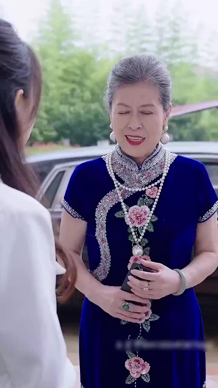 Date The Hidden Billionaire - Episode 30