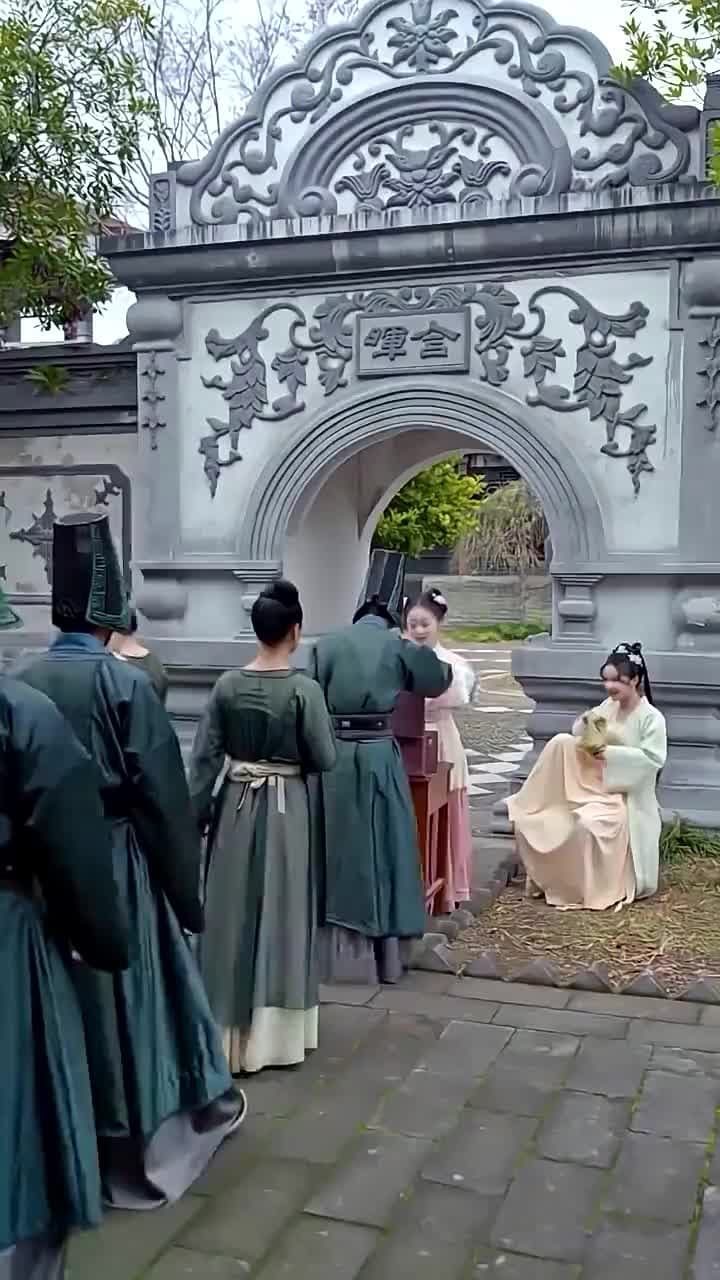 Putri Dingin Istana - Episode 34