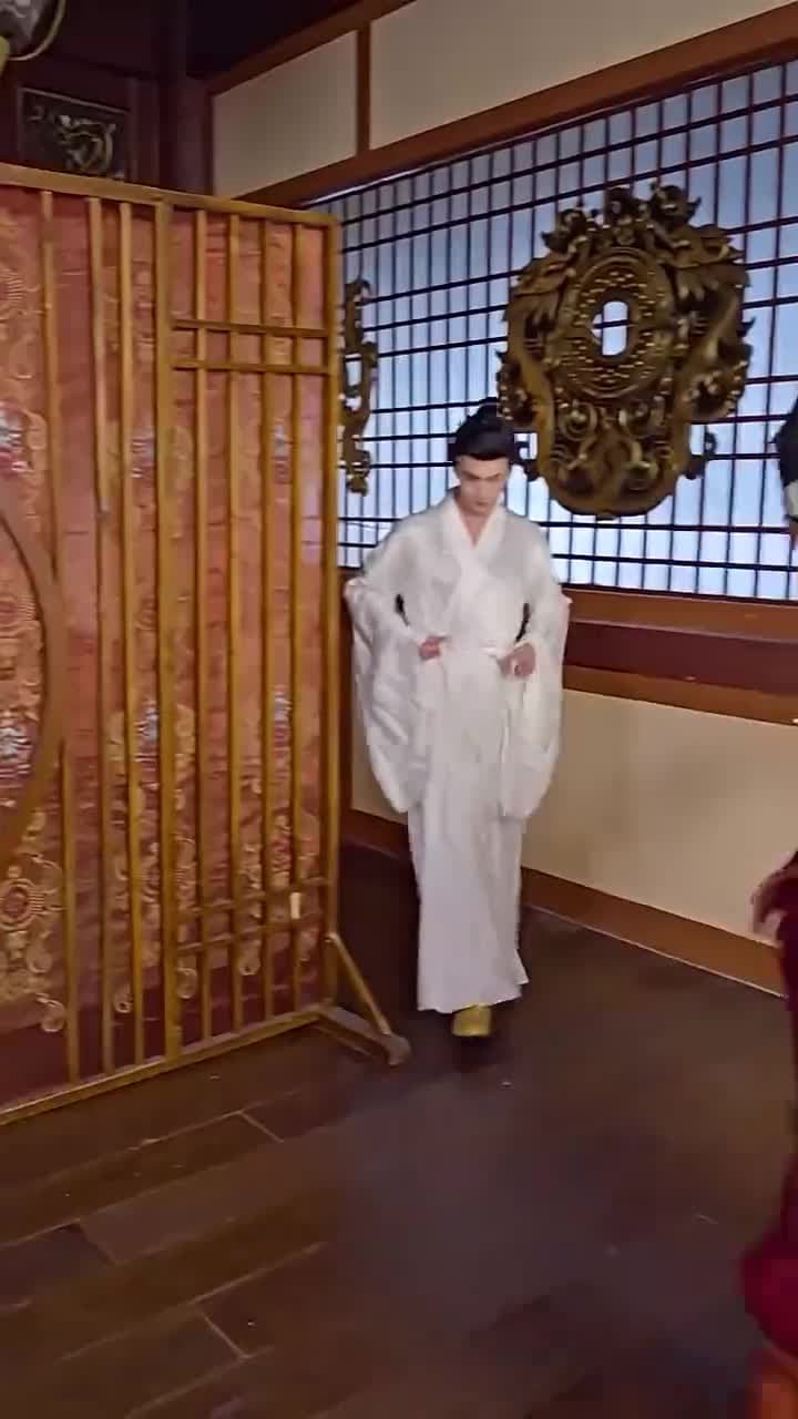 Putri Dingin Istana - Episode 30