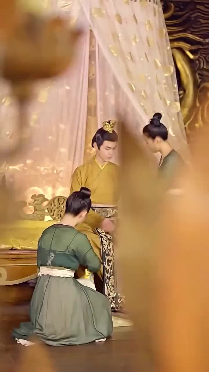 Putri Dingin Istana - Episode 33