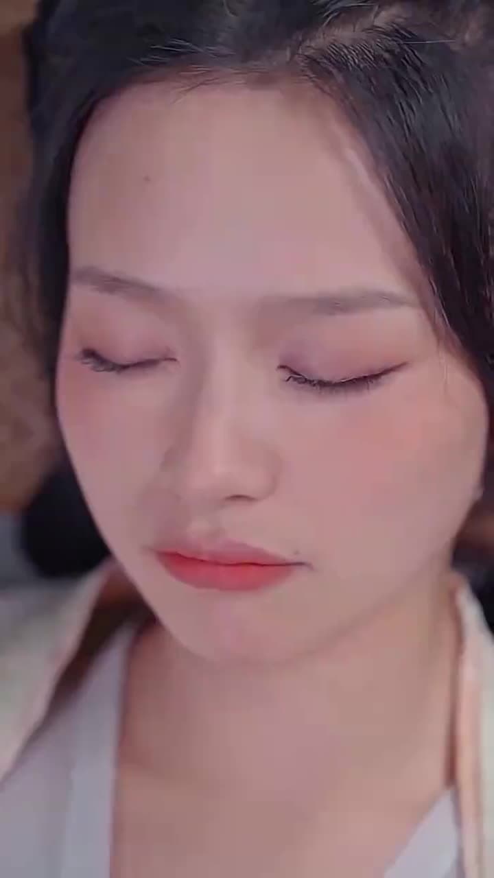 Putri Dingin Istana - Episode 32