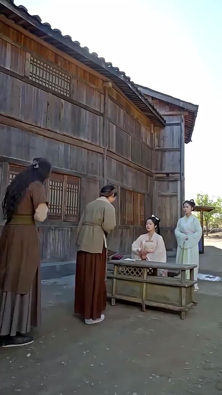 Putri Dingin Istana - Episode 73