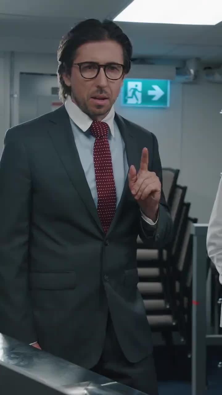 A Chefe Disfarçada - Episode 7