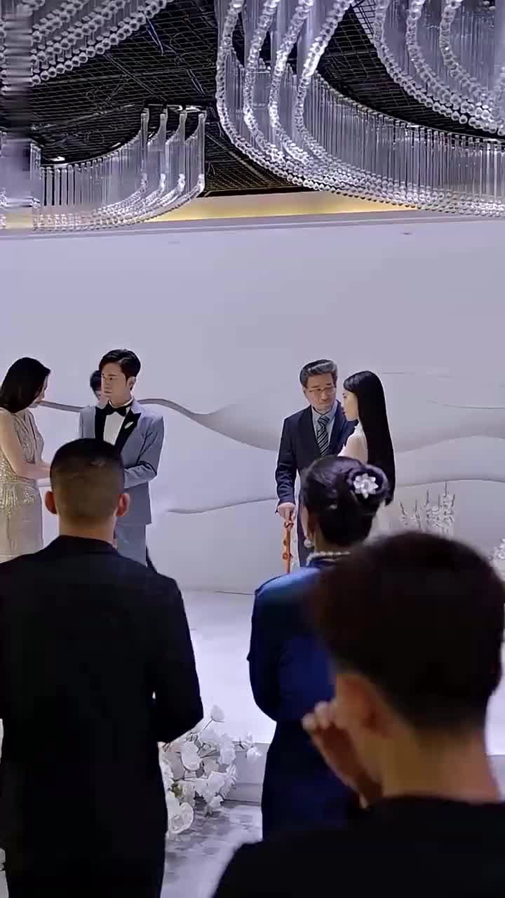 Mencintaimu dalam Diam - Episode 33