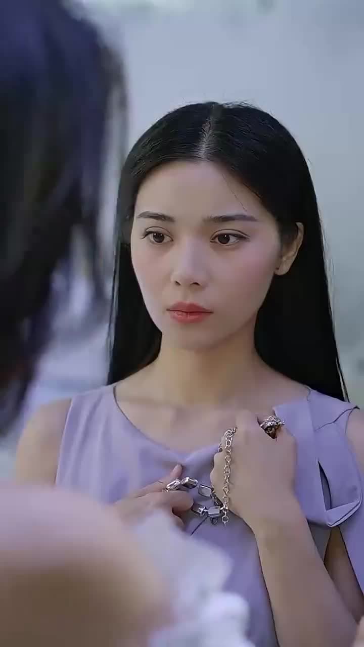 Mencintaimu dalam Diam - Episode 62