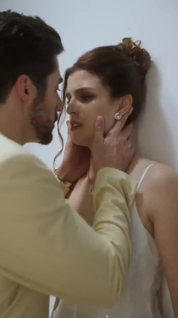 Minha Esposa Rejeitada, Agora Poderosa - Episode 28