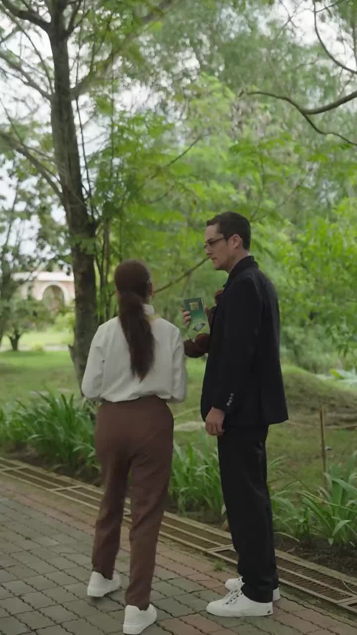 Sr. Morales, Devórame el Aliento - Episode 15