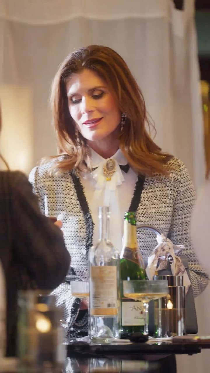 The Billionaire's Mrs. Surrogate - Episode 19