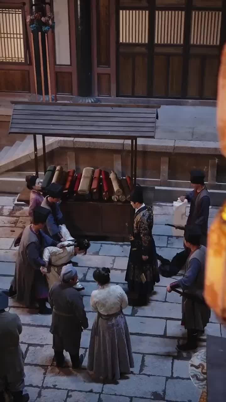 Two Thrones, One Empire - Episode 4