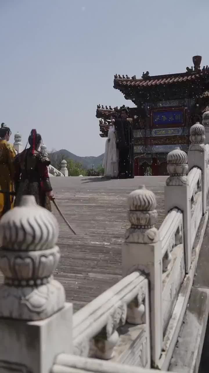 Two Thrones, One Empire - Episode 49