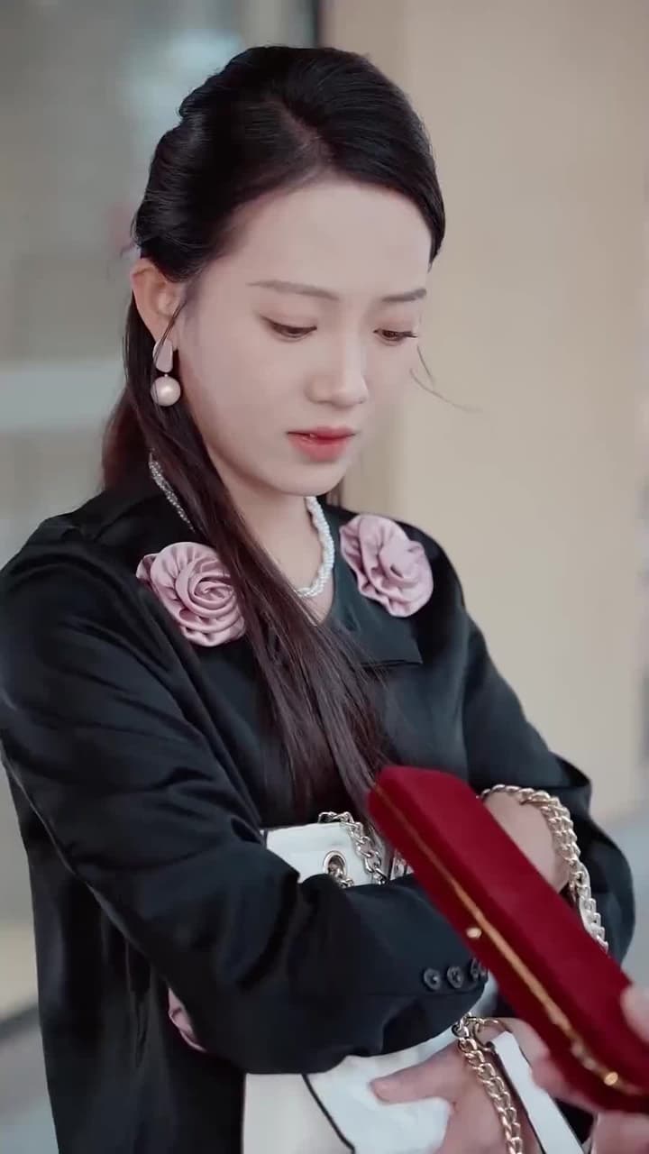 [Dijuluki]Putri yang Teraniaya - Episode 64