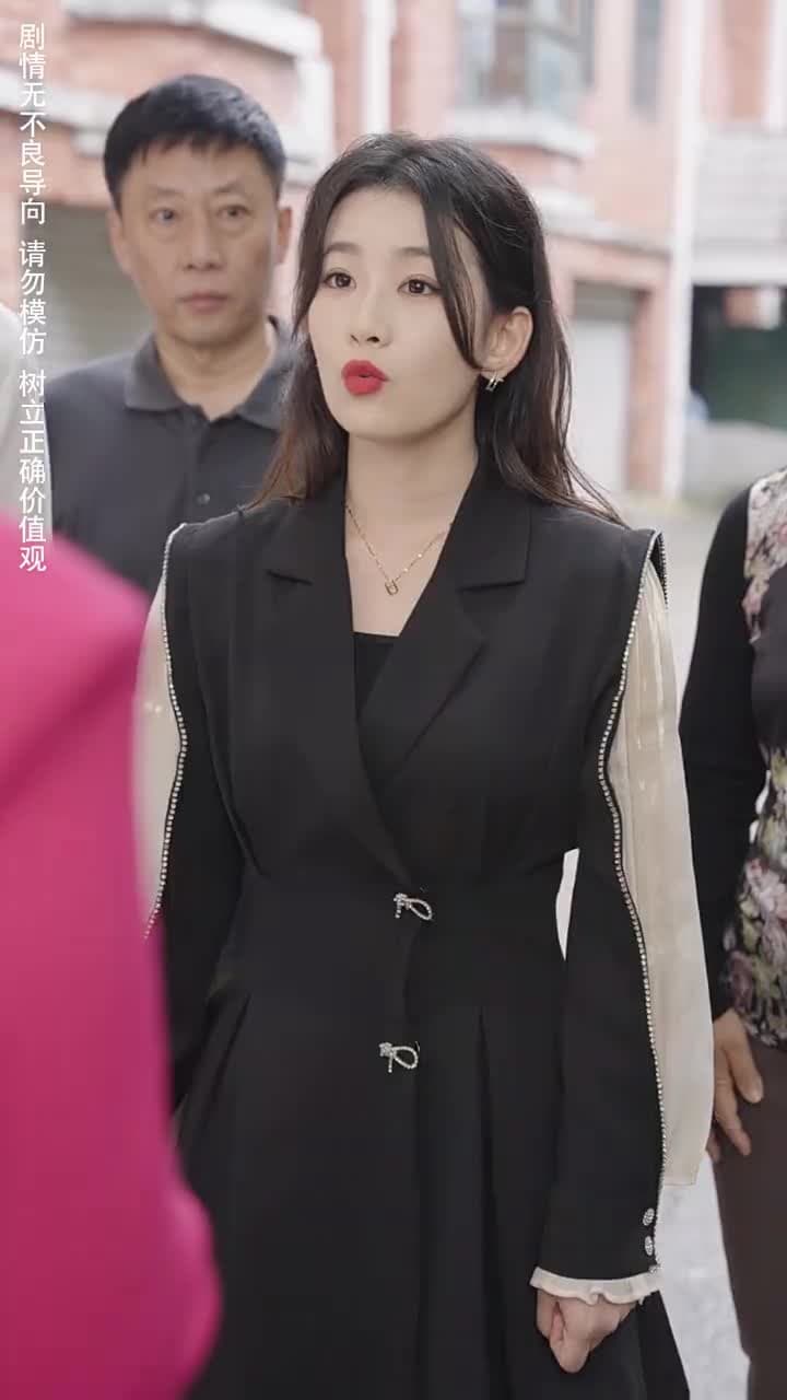 重生後,我逆襲成首富被寵上天 - Episode 16
