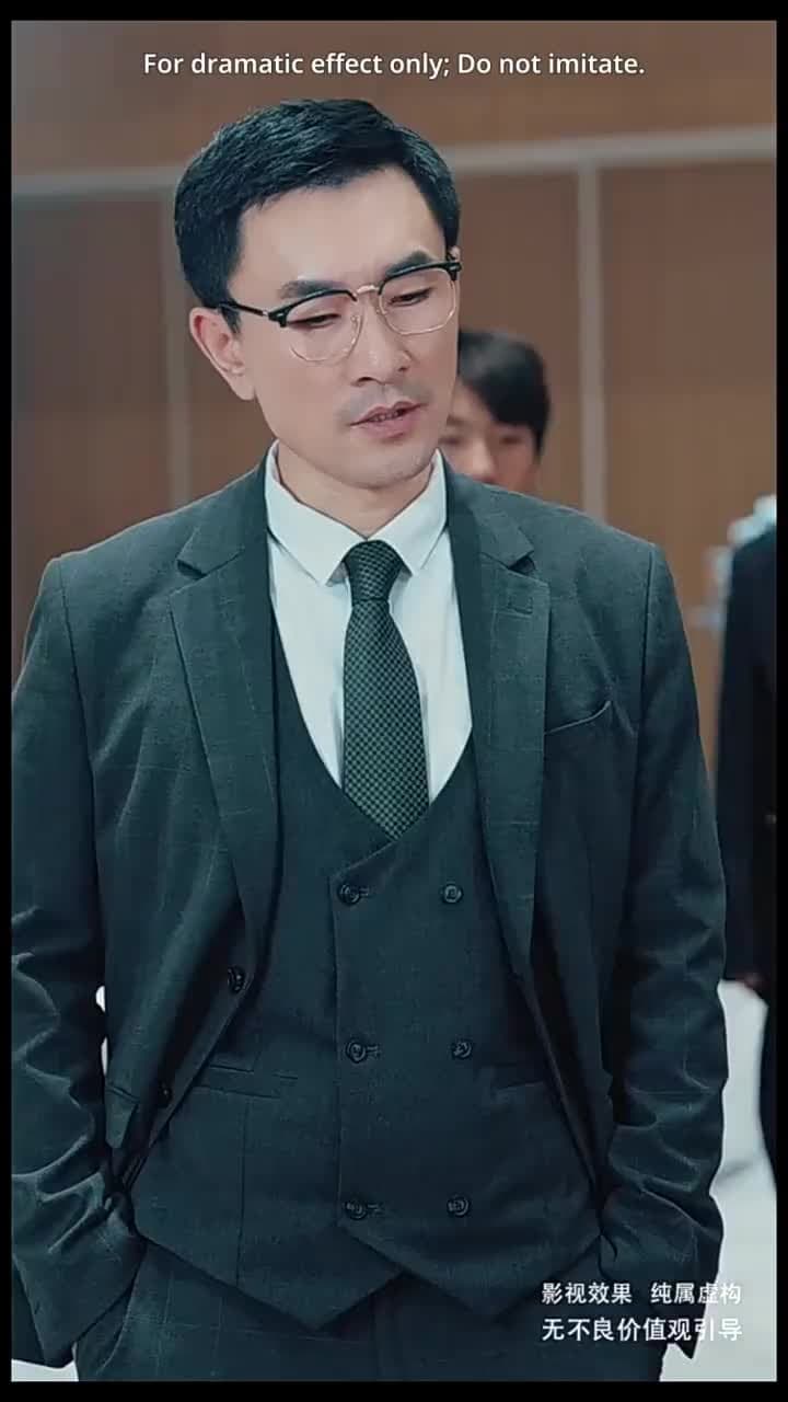 [Dubbed]She Is My Fiancé's Lover - Episode 32