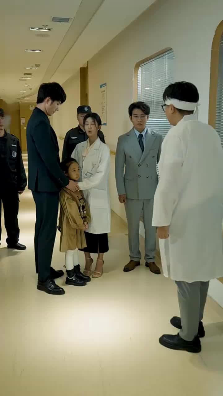 [Lồng tiếng]Chồng Cũ Biết Ta Là Thần Y Chưa? - Episode 30