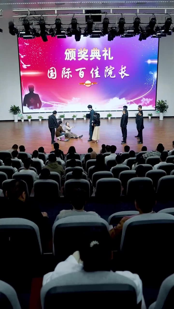 [Lồng tiếng]Chồng Cũ Biết Ta Là Thần Y Chưa? - Episode 21
