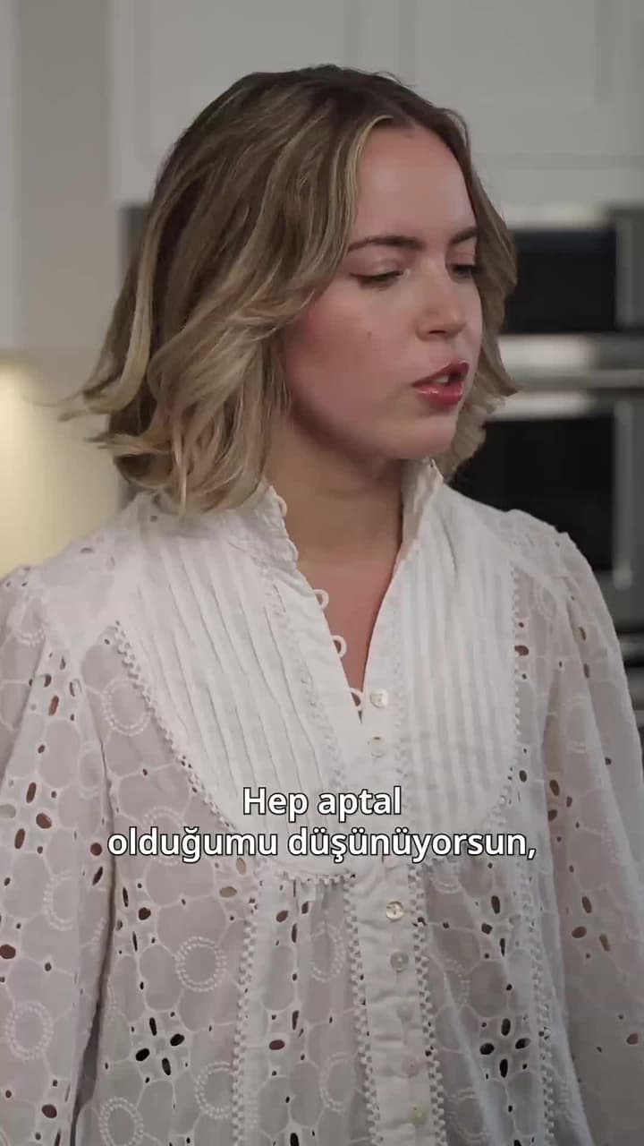 Aşk Yeniden - Episode 12