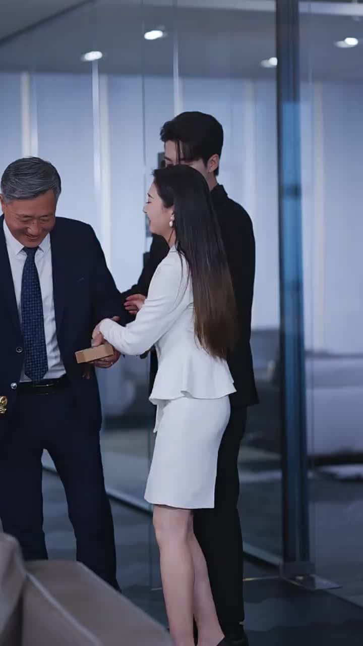 Theo Đuổi Vợ Cũ Hào Môn, Cao Không Với Tới - Episode 54
