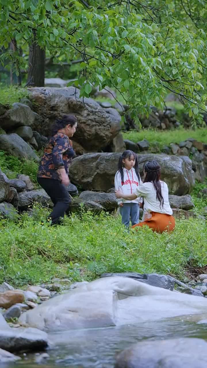 Cinta yang Menantimu - Episode 33