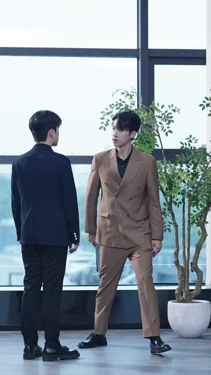Theo Đuổi Vợ Cũ Hào Môn, Cao Không Với Tới - Episode 10
