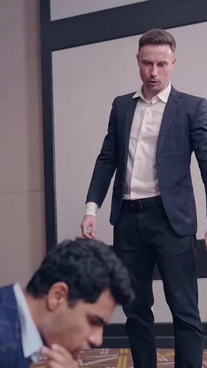 CEO'nun Sevimli Eşi'nin Dönüşü 2 - Episode 52