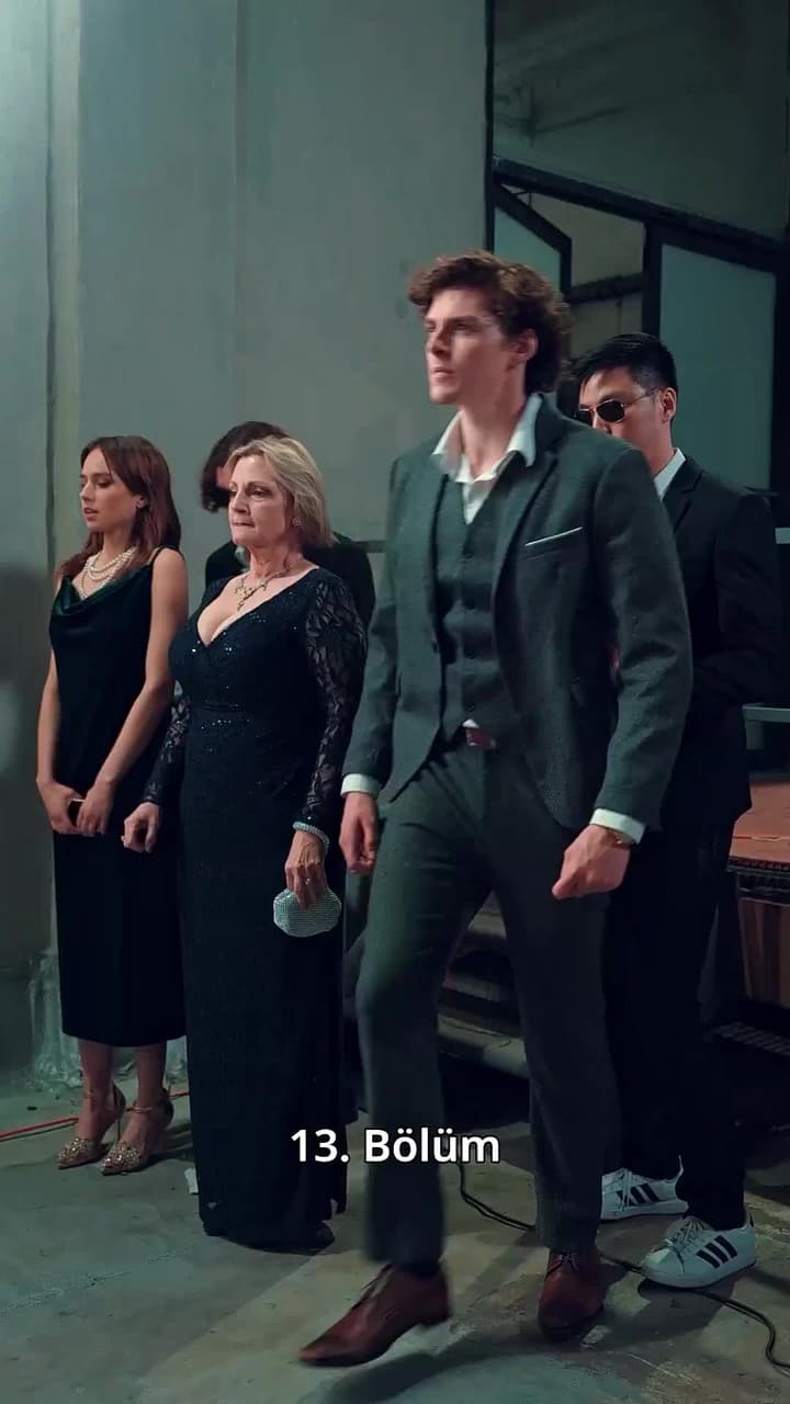 İstenmeyen Milyarder Vâris - Episode 13