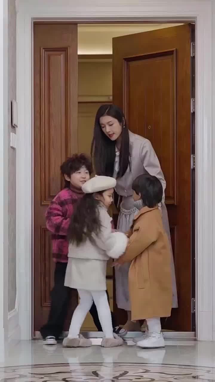 ห้าทายาทแสบกับหม่ามี้สุดแกร่ง - Episode 35