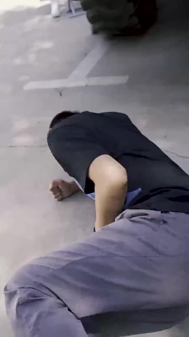 都市最強狂兵 - Episode 4