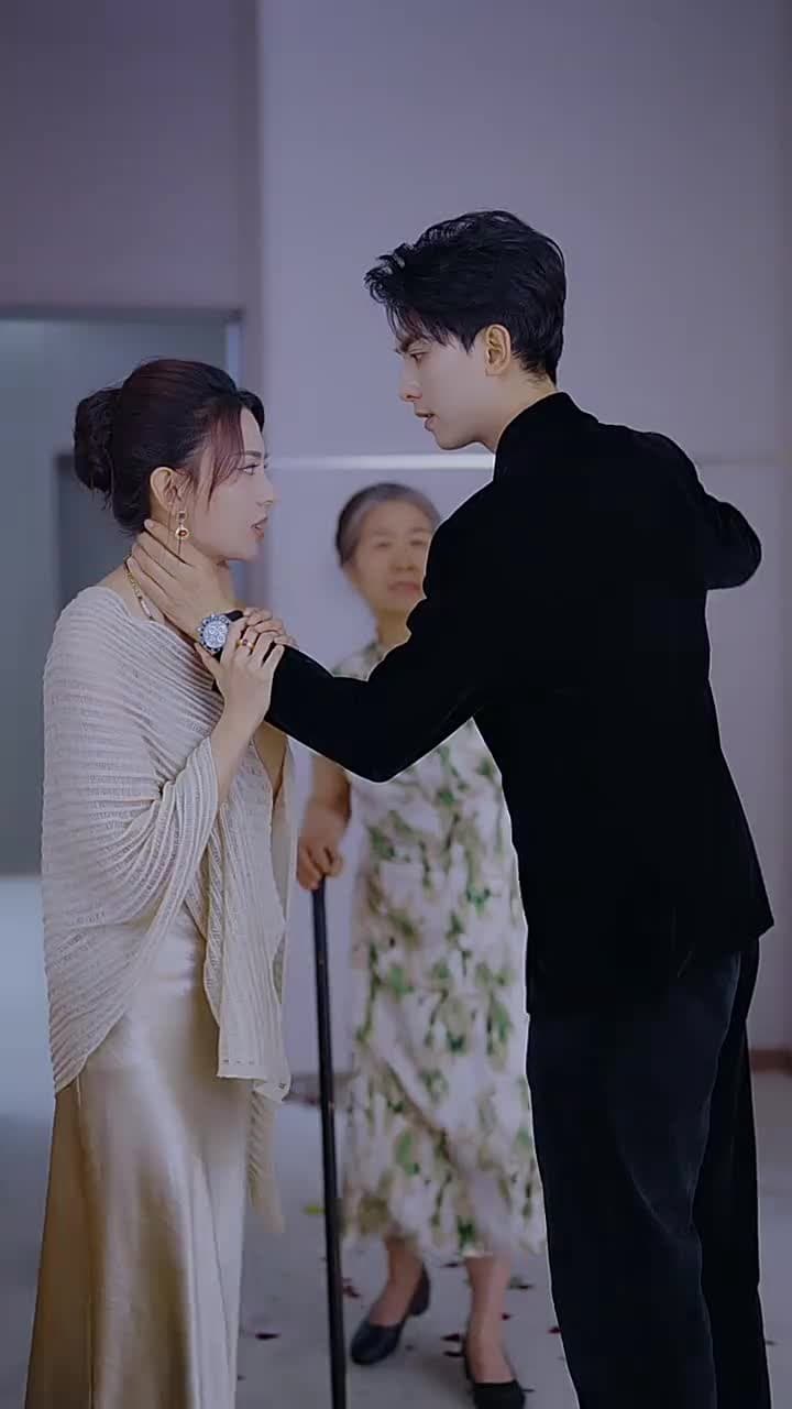 รักที่ยากจะลืมเลือน - Episode 22