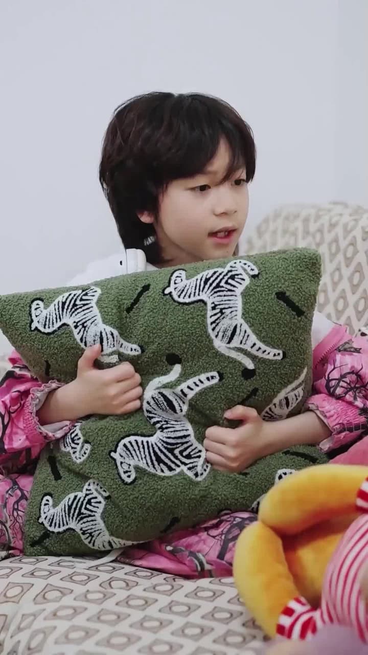 Một Mẹ, Năm Con, Bốn Bố - Episode 20