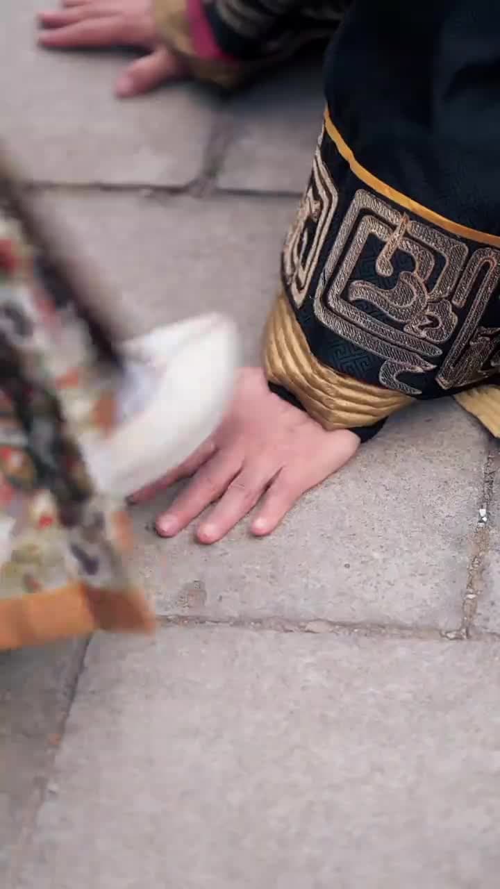 Çiçeklerin Açtığı Mevsim - Episode 52