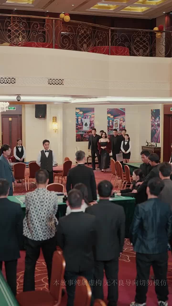 Kraliçenin Dönüşü - Episode 53