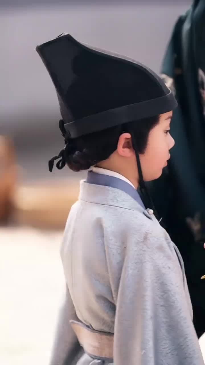 Çiçeklerin Açtığı Mevsim - Episode 10