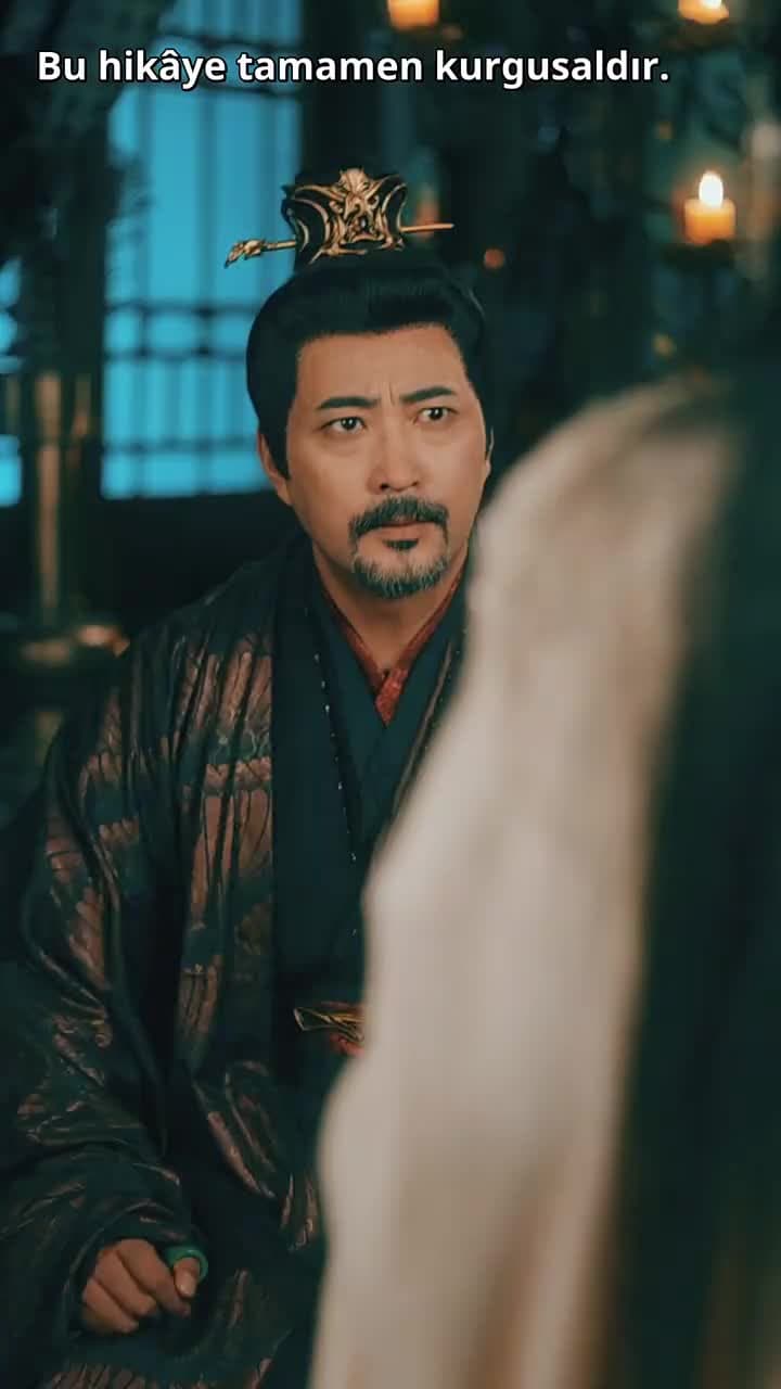 Çiçekler Önünde - Episode 10