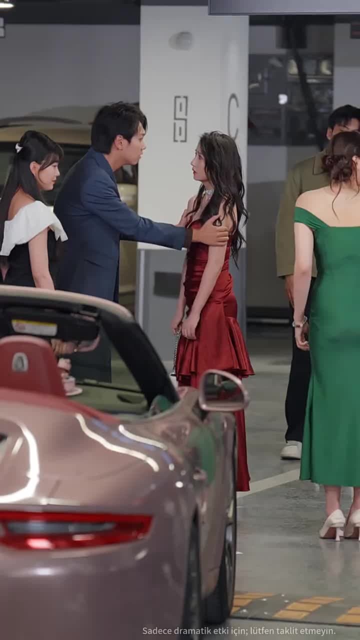 Park Yeri Kavgası - Episode 14