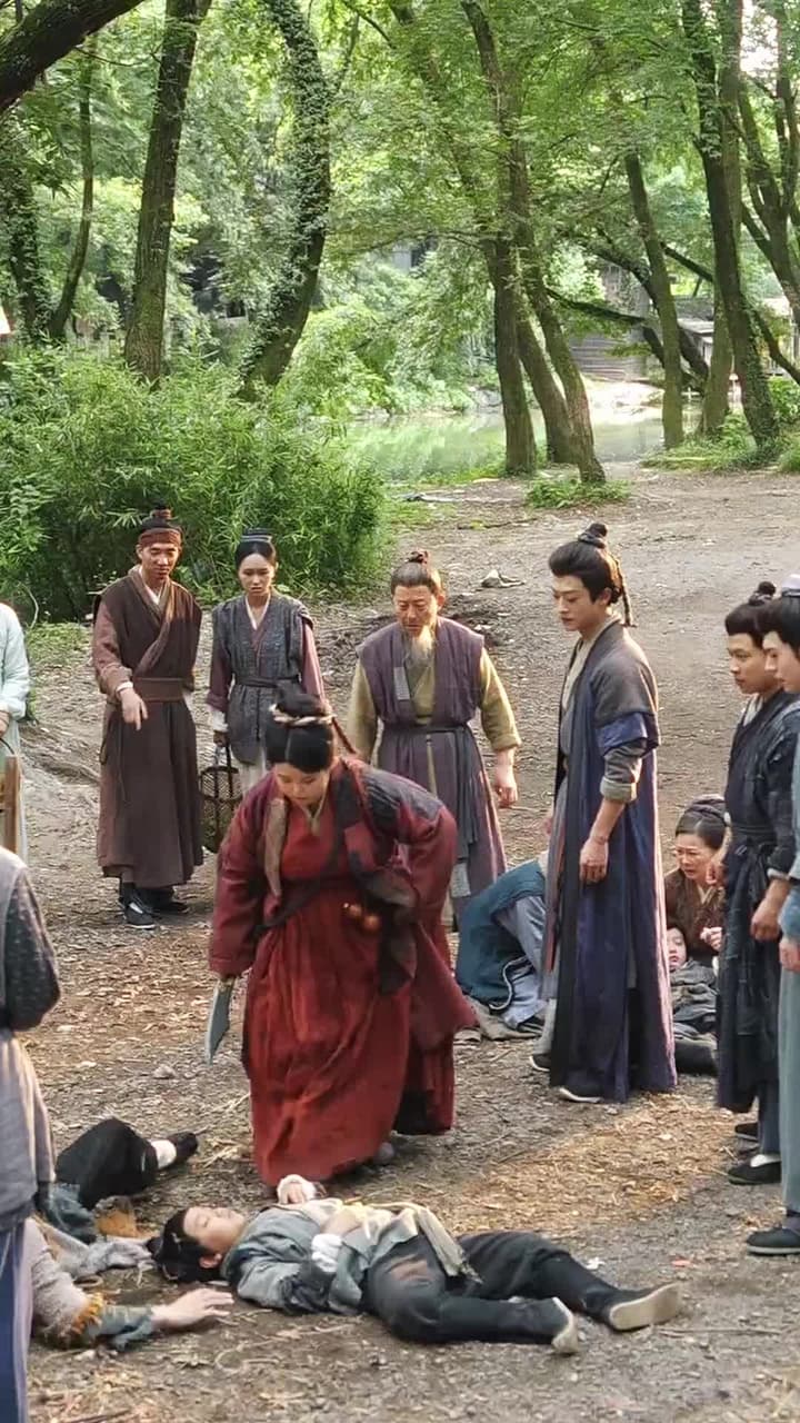 大姑扛著殺豬刀帶全村人炫肉 - Episode 19