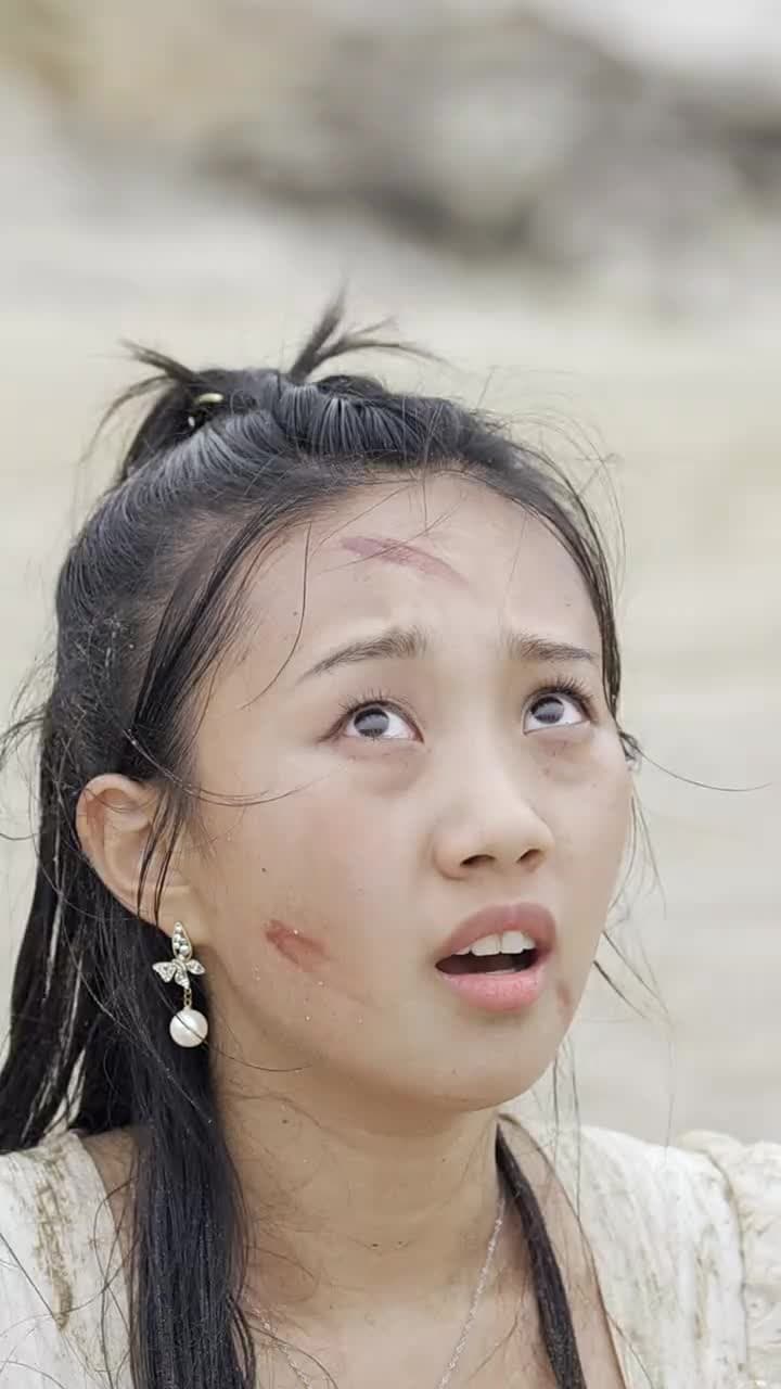 我和美女上司的荒島生涯 - Episode 2