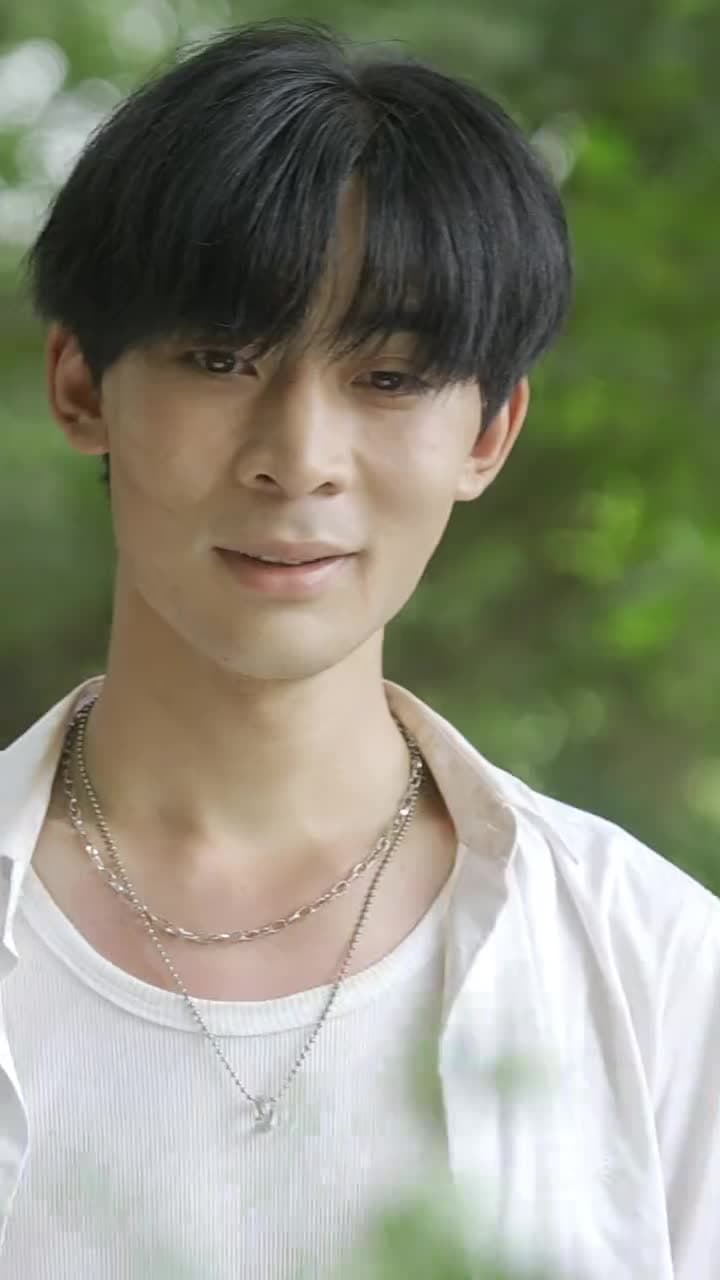 我和美女上司的荒島生涯 - Episode 13