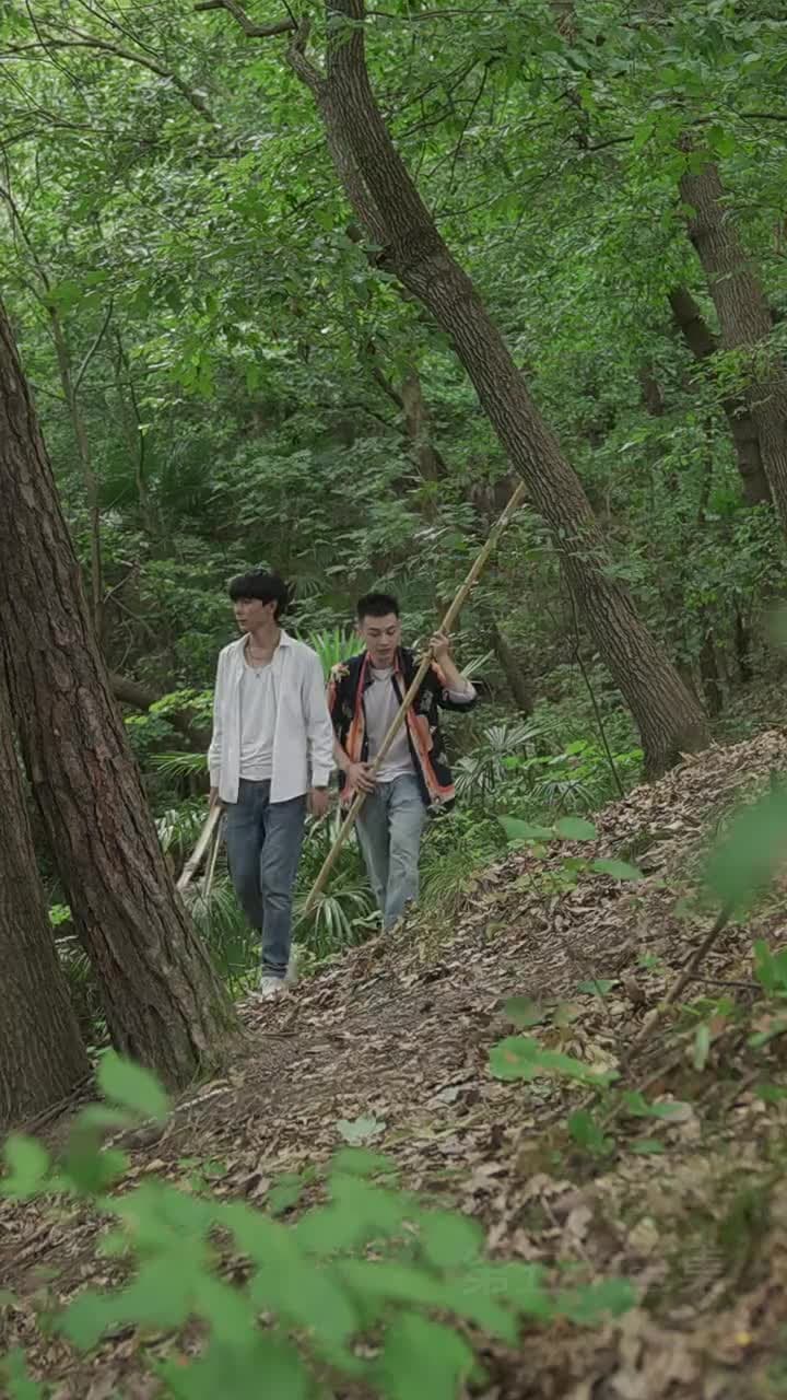 我和美女上司的荒島生涯 - Episode 53